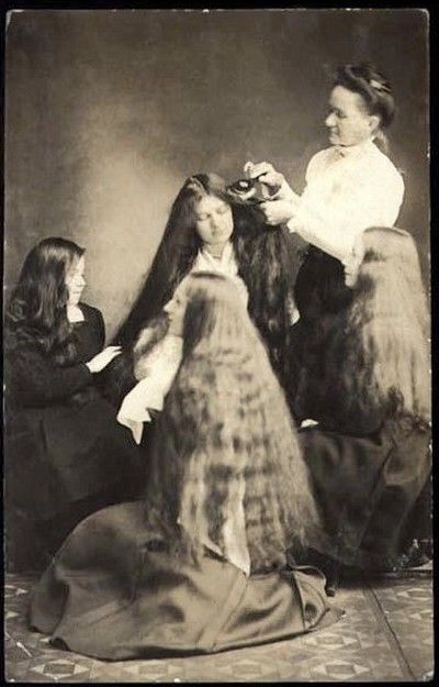 Woman Brushing Hair, Triple Braid, Braided Hairstyles For Long Hair, Brushing Hair, Vintage Hairstyles For Long Hair, Victorian Hair, Extremely Long Hair, Victorian Hairstyles, Rapunzel Hair