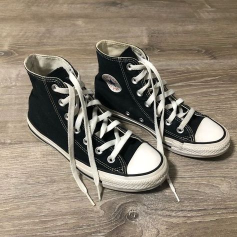 Dirty Black Converse, Converse Black Aesthetic, Black Converse Aesthetic, Black Hi Top Converse, Percy Jackson Costume, Black Hightop Converse, Cute Converse Shoes, Hi Top Converse, Converse Aesthetic