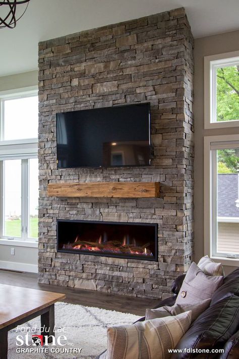 Graphite Country - Residential Fireplace 2 - Fond du Lac Natural Stone Stone Fireplace With Wood Mantle And Tv, Stone Gas Fireplace Ideas, Fireplace Wall Stone, Stone Fireplace With Tv, Tv Camino, Stone Electric Fireplace, Stone Veneer Fireplace, Stone Fireplace Designs, Fireplace Feature Wall