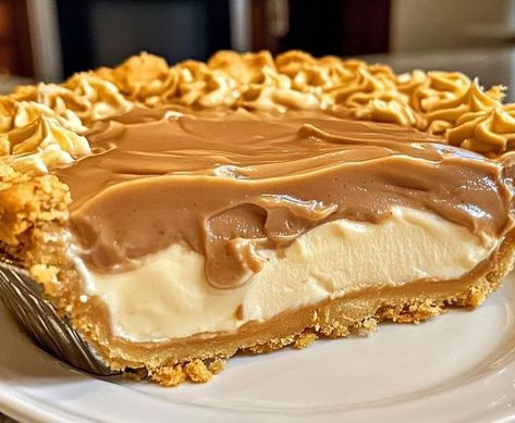 Caramel Cream Pie, Butter Cream Pie Recipe, Amish Peanut Butter, Graham Cracker Pie Crust, Cracker Pie Crust, Graham Cracker Pie, Peanut Butter Cream Pie, Cracker Pie, Pie Fillings