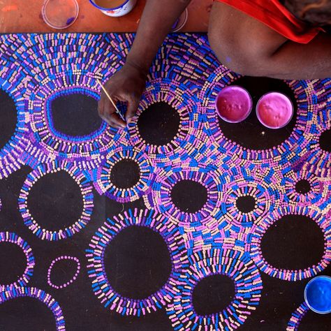 Incredible, right? Well, let’s put that in some context and acknowledge how wonderfully fortunate we are to be able to enjoy and appreciate the translation, in part, of this ancient culture into beautiful artworks. And beyond its beauty and depth lies somethings equally important, the artist, their family and community. We’re taking about Australian Aboriginal Art and we want to share with you the ethical side this wonderful industry, supporting both artists and their communities. Aboriginal Art For Kids, Australian Aboriginal Art, Aboriginal Dot Painting, Indigenous Australian Art, Aboriginal Dot Art, Aboriginal Culture, Aboriginal Artwork, Aboriginal Artists, Ethnic Art