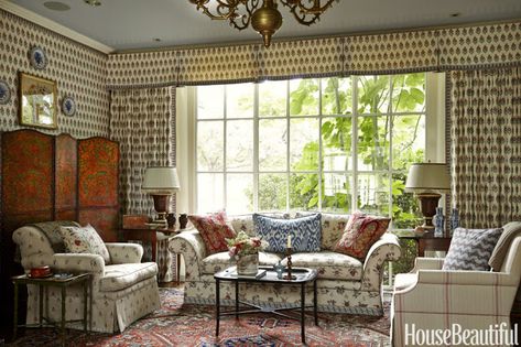 Cathy Kincaid, Dallas House, Expensive Furniture, English Country House, Custom Sofa, Family Room Design, Historic Home, Historic Homes, Autumn Home