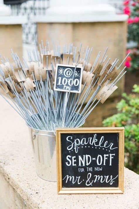 Send Off Ideas, Wedding Send Off, Sparkler Send Off, Wedding Exits, Wedding Sparklers, Whimsical Wonderland Weddings, Wedding Games, Rustic Chic Wedding, Wedding Destination