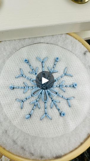 Embroider Snowflake Simple, Embroidered Snowflakes Pattern, Hand Embroidery Back Stitch, Embroidery Back Stitch, Flawed Mangoes, Snowflakes Embroidery Pattern, Ornament Shapes, Daisy Stitch, Snowflake Embroidery