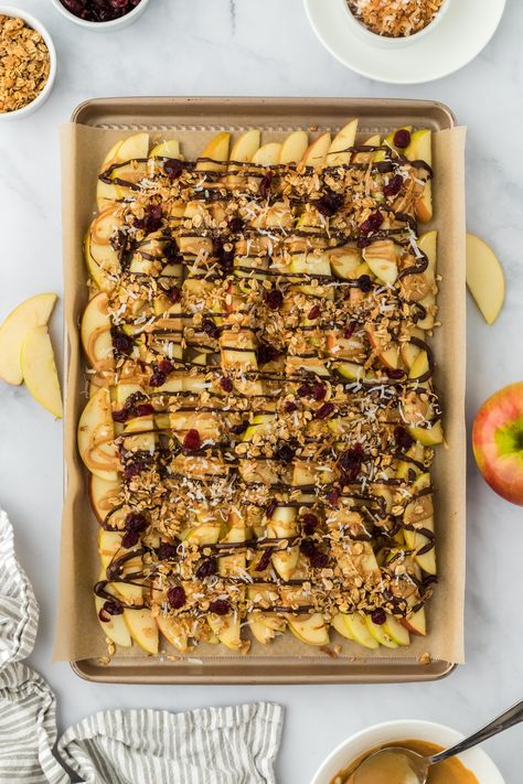 Sheet Pan Candy Apples Sheet Pan Candy Apples, Fall Sheet Pan, Diy Caramel Sauce, Diy Caramel, Cherry Granola, Joy Bauer Recipes, Joy Bauer, Apple And Peanut Butter, Special Desserts