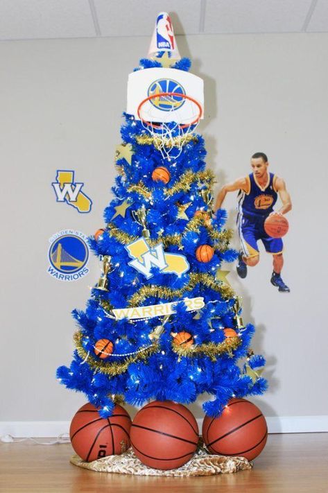 Basketball Decorations, Last Game, Black Christmas Trees, Sports Party, Viewing Party, Alice In Wonderland Party, Wonderland Party, White Christmas Tree, Christmas Tree Themes