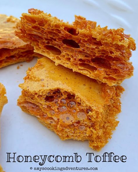 Honeycomb Toffee Honeycomb Toffee, Honeycomb Recipe, Cadbury Crunchie, Honeycomb Candy, Corned Beef Hash, Beef Hash, Ice Cream At Home, Christmas Candy Recipes, Fancy Food