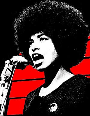 Angela Davis Angela Davis Poster, Album Cover Ideas, Piercings Ideas, Angela Davis, Book Cover Ideas, Black Panthers, Intersectional Feminism, Throw Back, Living Art