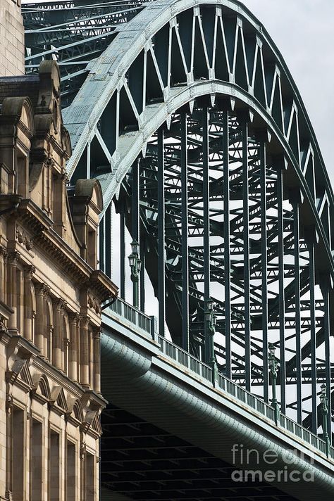 ♡ ᒪOᑌIᔕE ♡ 💋 Tyne Bridge, Northern England, Tyne And Wear, North East England, England And Scotland, Newcastle Upon Tyne, A Bridge, Sydney Harbour Bridge, Local Area