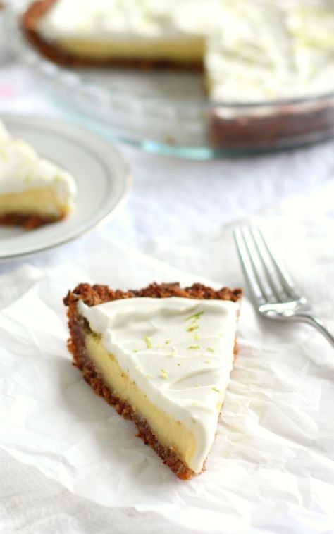 Paleo Key Lime Pie, Paleo Pie, Paleo Running Momma, Pecan Crust, Keylime Pie Recipe, Whoopie Pie, Paleo Recipes Dessert, Mince Pie, Paleo Baking