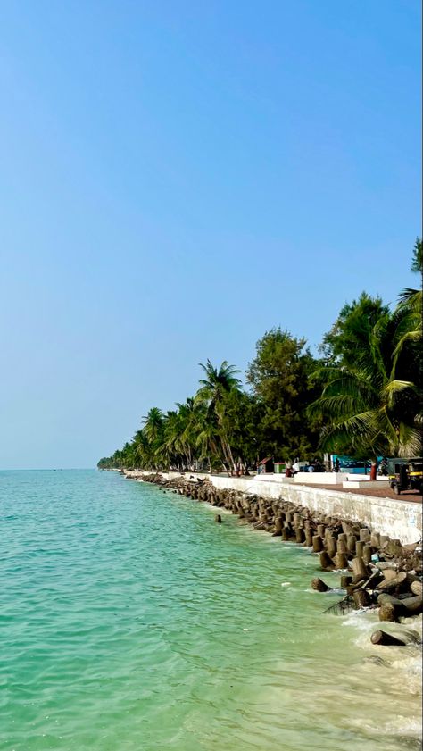 #beachvacation #lakshadweep #beachwaves Lakshadweep Aesthetic, Lakshwadeep Islands Aesthetic, Lakshwadeep Islands, Manifest List, Lakshadweep Islands, Island Pictures, Scenic Travel, Travel Diaries, Happy Foods