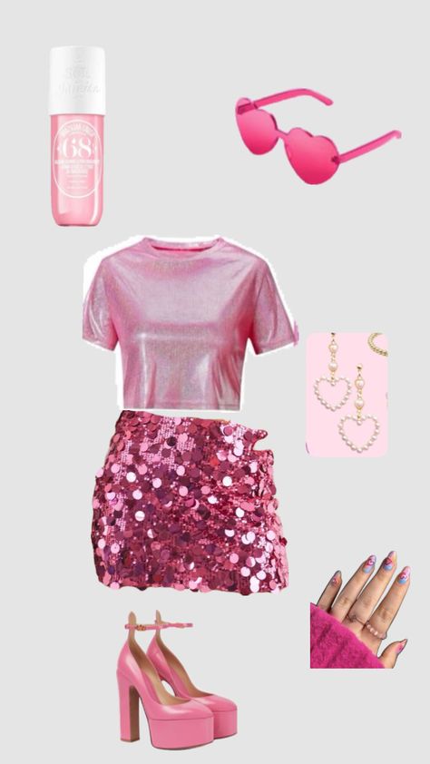 Taylor swift lover 🩷 Taylor Swift Lovers Outfit, Lover Make Up Taylor Swift, Lover Outfit Taylor Swift, Taylor Concert, Lover Taylor Swift, Lover Outfit, Nails March, Taylor Swift Lover, Swift Concert