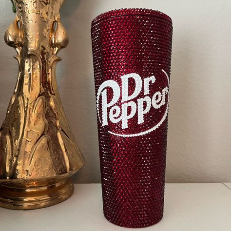 Handmade Tumbler Dr Pepper Merch, Dr Pepper Stuff, Dr Pepper Cup, Dr Pepper Tumbler, Bedazzled Things, Glass Tumbler Design, Kids Box Braids, Sweet Sixteen Birthday Party Ideas, Rhinestone Tumbler