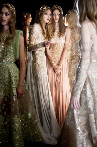 Backstage and More: ELIE SAAB | ZsaZsa Bellagio - Like No Other Elie Saab Couture, Elsa Schiaparelli, Holiday Dress, Beauty Style, Gorgeous Gowns, Marchesa, Emilio Pucci, Elie Saab, Beautiful Gowns