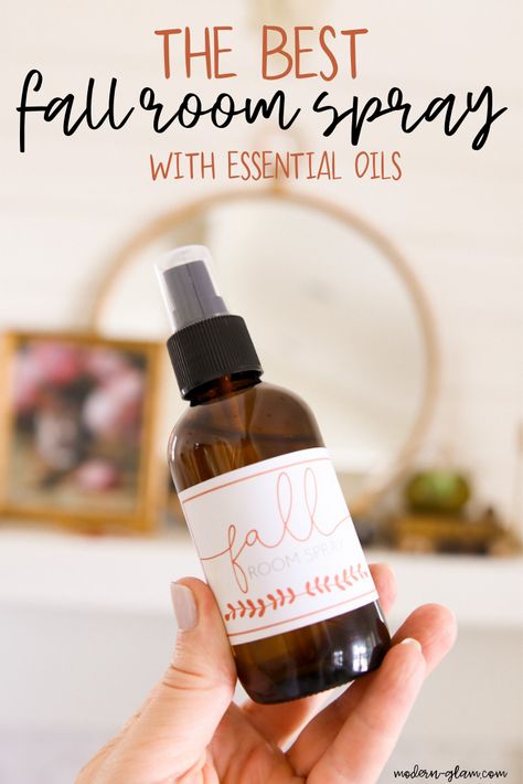 Easy fall DIY - make your own non-toxic room spray with essential oils. Citrus, pine and clove mike together for the perfect fall scent. Cinnamon Room Spray Diy, Diy Fall Skincare, Fall Room Spray Essential Oils, Fall Essential Oil Room Sprays, Fall Essential Oil Room Spray Blends, Non Toxic Room Spray, Fall Homemade Gifts, Young Living Room Spray Recipes, Room Spray With Essential Oils Recipes