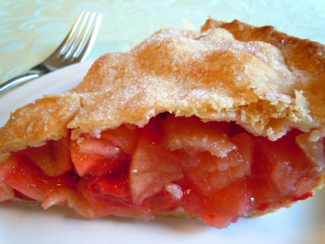 Cherry Apple Pie Recipe, Cherry Apple Pie, Apple Cherry Pie, Double Crust Pie, Cherry Pie Filling Recipes, Raisin Pie, Apple Pie Filling Recipes, Pie Pastry, Cherry Pie Recipe