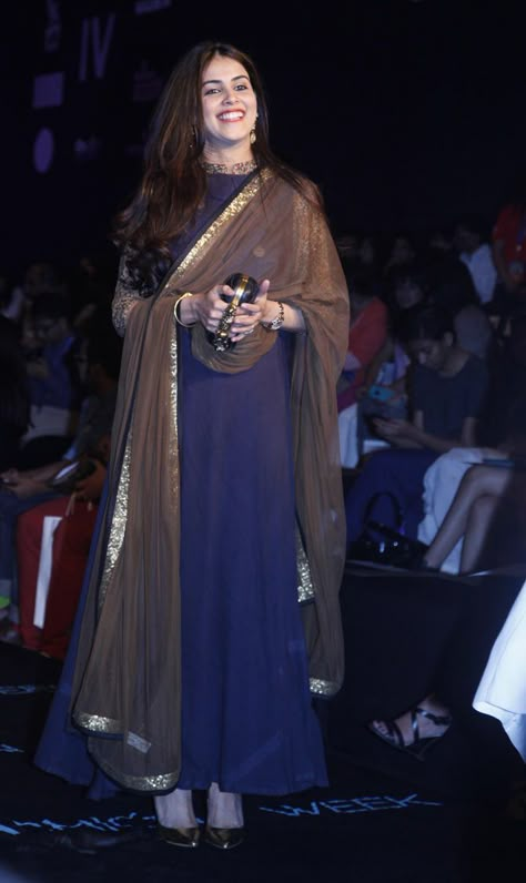 Genelia Deshmukh, Lakme Fashion Week 2015, Raghavendra Rathore, Suit Collection, Fashion Week 2015, Designer Anarkali, Lakme Fashion Week, Anarkali Suit, Bollywood Actress