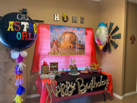 Travis Scott Astroworld theme birthday party #travisscottcake #travisscottparty #astroworldparty Travis Scott Birthday Cake, Travis Scott Cake, Travis Scott Birthday, Chris Brown Birthday, Nike Party, Sweet 16 Party Decorations, Travis Scott Astroworld, Halloween Baby Shower Theme, Birthday Traditions