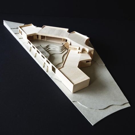 Beach Courtyard, Courtyard Architecture, Architect Logo, Brighton Houses, Fibreglass Roof, Architecture Concept Diagram, Arch Model, Architecture Drawing Art, Architecture Awards