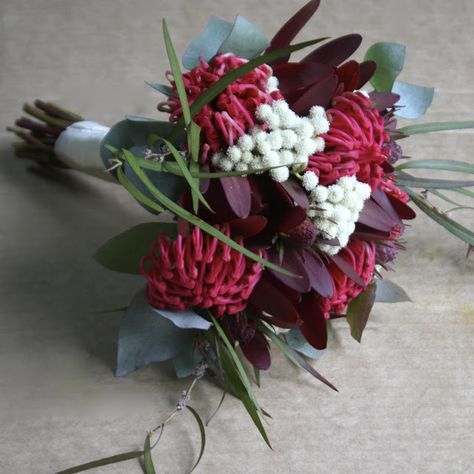 Waratah Wedding Bouquets Waratah Bouquet, Red Bouquet Wedding, Australian Native Flowers, Native Flowers, Beautiful Table Settings, Small Bouquet, Short And Sweet, Australian Native, Swallows