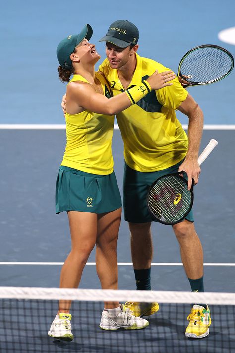 Ashleigh Barty & John Peers (Australia) 🥉 Mixed doubles • Tokyo 2020 Olympics #tennis Tennis Games, 2020 Olympics, Olympic Athletes, Tokyo 2020, Field Hockey, Womens Tennis, Action Poses, Summer Olympics, Sports Photography