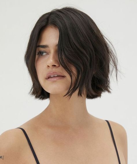 Chin Length Bob Asian, Short Brown Hairstyle Women, Chin Length Hair No Bangs, Hairstyle For Short Hair Women, Hannah Kleit Short Hair, Chin Length Hair Straight, French Bob Asian, Rachel Zegler Short Hair, Short Bob With Long Bangs