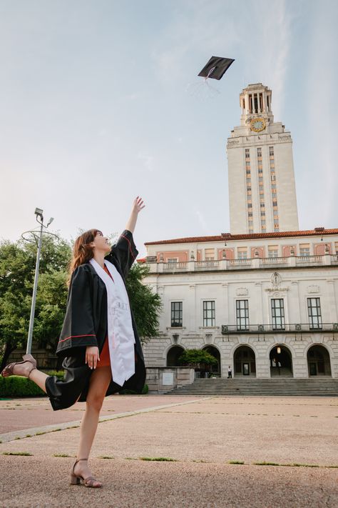 UT GRAD | grad pictures senior pictures graduation portraits | UNIVERSITY OF TEXAS AT AUSTIN University Of Texas At Austin Graduation Pictures, Ut Graduation Pictures, Ut Austin Graduation Pictures, Senior Pictures Graduation, Pictures Graduation, College Graduation Pictures Poses, Grad Pictures, Grad Pic, Graduation Pics