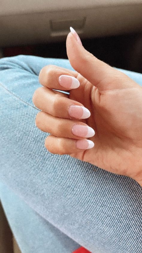 French tip, almond nails. Dip powder French Dip Powder Nails Almond, Sns Nails Aesthetic, Aesthetic Sns Nails, French Sns Nails Almond, French Tip Sns Nails Almond, Very Short Almond Nails French, Sns French Tip Nails, Almond Nails Dip Powder, Almond Nails Dip