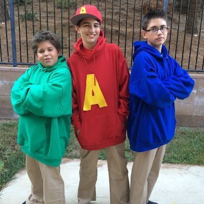 Sibling Halloween Costumes, Sibling Costume, Halloween Videos, Skeleton Halloween Costume, Halloween Costume Idea, Holloween Costume, College Halloween, Alvin And The Chipmunks, Halloween 2015