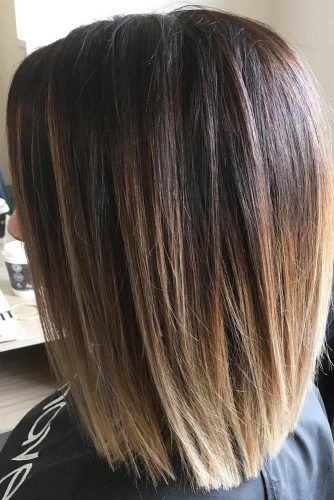 Superb Medium Length Hairstyles for an Amazing Look ★ See more: http://glaminati.com/medium-length-hairstyles-long-thick-hair/ Shoulder Length Bob Haircut, Brunette Bob, Hair Color Crazy, Long Bob Haircuts, Shoulder Length Hair Cuts, Penteado Cabelo Curto, Medium Hair Cuts, Long Bob, Shoulder Length Hair