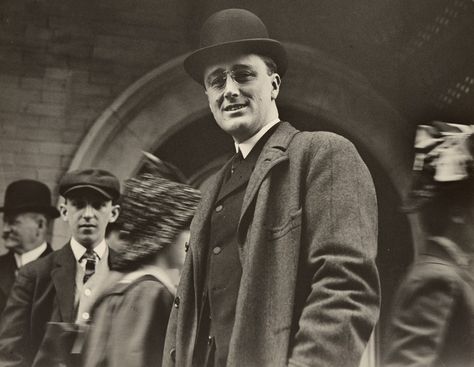 Franklin D. Roosevelt, Franklin Delano Roosevelt, Franklin D Roosevelt, Woodrow Wilson, Age 30, History Activities, Eleanor Roosevelt, National Convention, Smithsonian Institution