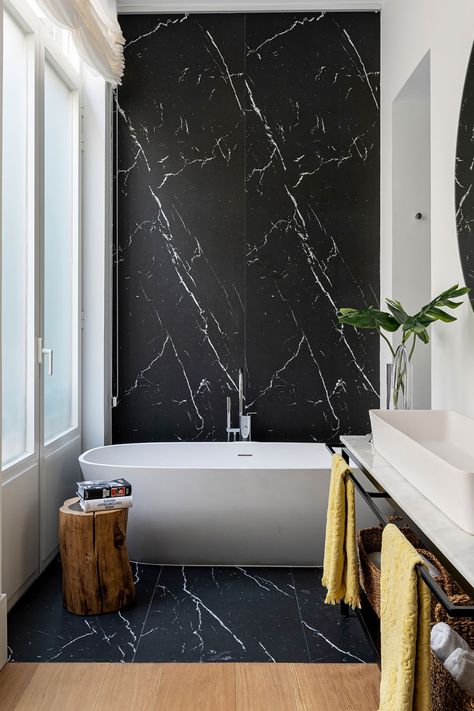 Dark Marble Floor Bathroom, Black Tiles In Bathroom, Black Wet Room Bathroom, Black Floor Bathroom Ideas Tile, Bathroom Black Wall Tile, Black Marble Wall Bathroom, Black Porcelain Bathroom, Bathroom Tiles Black And White, Black And White Marble Tile Bathroom