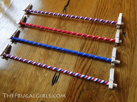 4th of July Hair Clips Korker Bows, Frugal Girls, Hair Bow Tutorial, Hair Clips Diy, Fabric Flower Tutorial, Bow Headband Hairstyles, Bow Tutorial, Makeup And Hair, Ribbon Hair Bows