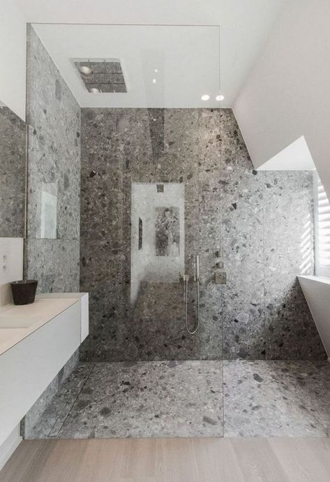 Terrazzo Wall Bathroom, Penthouse Bathroom, Drømme Bad, Terrazzo Bathroom, Grey Bathrooms Designs, Marble Bathroom Designs, Terrazzo Tile, Grey Bathroom, Kitchen Renovations