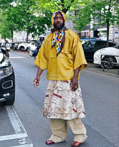 Men Funky Outfits, Men’s Maximalism, Eccentric Male Fashion, Campy Fashion Men, Maximalism Fashion Men, Quirky Fashion Men, Maximalist Fashion Men, Queer Mens Fashion, Maximalist Outfits Men