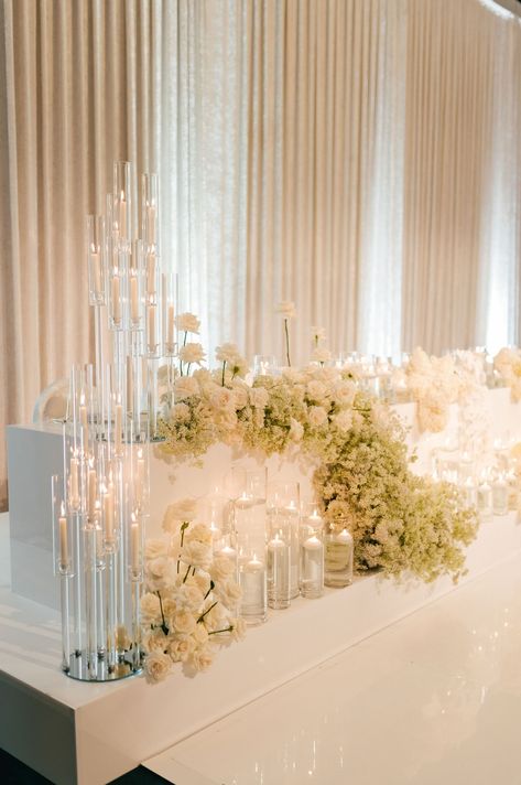 Head Table Candles, Sweetheart Table Candles, Wedding Reception Head Table, Luxury Wedding Centerpieces, Bridal Table Decorations, Head Table Wedding, Sweetheart Table Wedding, Luxury Candle, Wedding Reception Inspiration