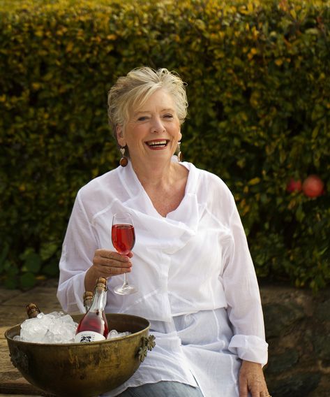 Maggie Beer AM (born January 1945) is an Australian cook, food author, restaurateur and food manufacturer. Maggie Beer, Australian Beer, I Am Pregnant, Prue Leith, Aussie Food, Barossa Valley, Masterchef Australia, Beer Collection, Tv Chefs