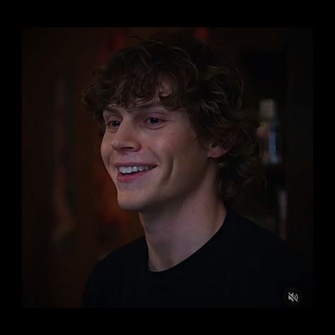 Evan Peters, Too Much