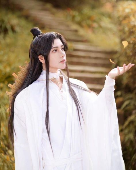 Anatomy Images, Ancient Chinese Dress, Couples Modeling, Cosplay Boy, Cosplay Tutorial, Cosplay Makeup, Heaven's Official Blessing, Cosplay Dress, I Love Girls