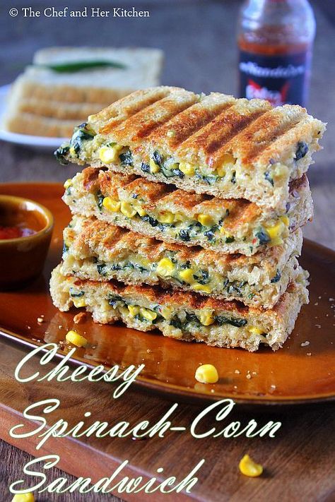 cheesy spinach corn sandwich Spinach Sandwich, Grilled Sandwich Recipe, Sandwich Recipes Indian, Vegetarian Sandwich Recipes, Healthy Sandwich, Veg Sandwich, Grilled Sandwiches, Grill Sandwich, Cheesy Spinach