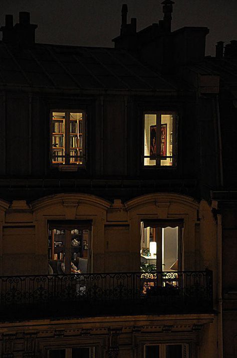 Night Window, Dark Acadamia, Paris Apartments, Rose Rouge, Dark Academia Aesthetic, Academia Aesthetic, Through The Window, Night Aesthetic, Slice Of Life