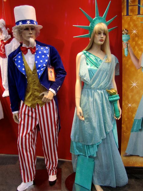 All American style costumes of Uncle Sam and Statue of Liberty. 4th of July here we come.  #American #costumes #4th July #Uncle Sam #statue liberty Fourth Of July Costume Ideas, American Costume Ideas, America Themed Party Outfit, Around The World Theme Party Costume, Usa Costume Ideas, Fourth Of July Costume, Lady Liberty Costume, New York Costume, America Themed Party