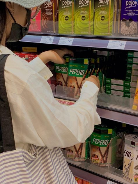 Pepero Aesthetics, Pepero Day, Random Photoshoot, Store Photography, White Outerwear, Pose Mode, Asian Grocery Store, Glasses White, Asian Grocery