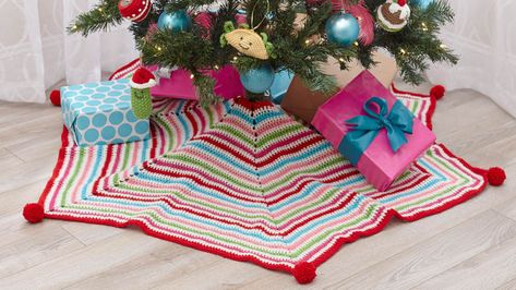 Crochet Pompom Trimmed Christmas Tree Skirt Christmas Tree Skirt Crochet, Tree Skirt Crochet, Crochet Christmas Tree Skirt, Crochet Pompom, Crochet Tree Skirt, Heart Christmas Tree, Diy Christmas Tree Skirt, Crochet Christmas Trees Pattern, Christmas Tree Skirts Patterns