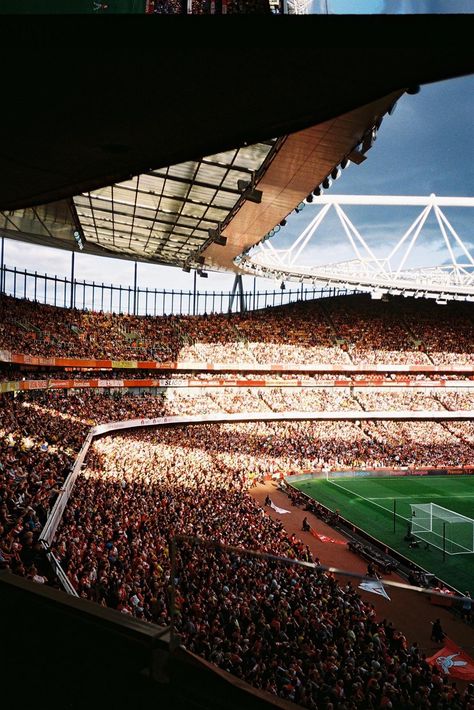 Emirates Stadium Wallpaper 4k, The Emirates Stadium, Arsenal Emirates Stadium, Emirates Stadium Aesthetic, Emirates Stadium Wallpaper, Stadium Photography, Arsenal Wallpaper, Arsenal Fc Players, Stadium Pics