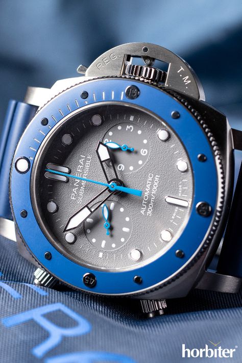 Lux Watches, Panerai Submersible, Best Kids Watches, Mens Designer Watches, Silver Pocket Watch, Panerai Watches, Divers Watch, Amazing Watches, Watches Luxury