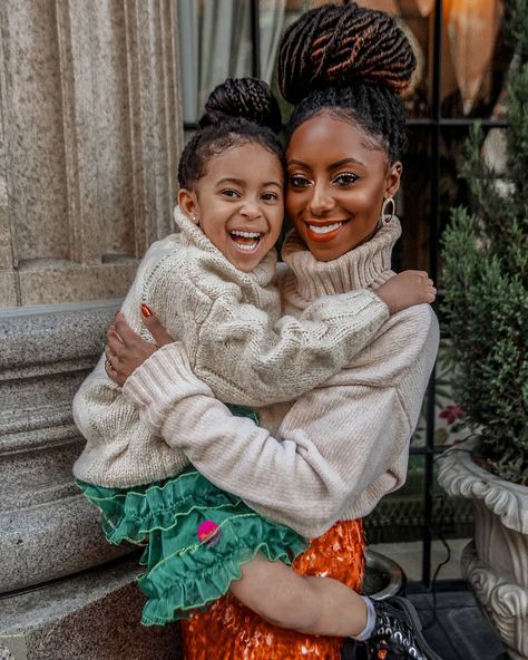 Jessica Pettway on Instagram: “The sweetest girl I've ever known❤ #kaileeandmommy” Jessica Pettway, Meaning Of Jessica Name, And I’m Jessica The Coolest, Cash By Jessica Peterson, You With A View Jessica Joyce, Jessica Findlay Brown, Natural Curls, Hair Care Tips, Sweet Girls