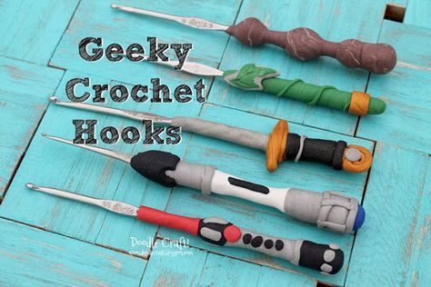 Crochet Hook Handles, Geeky Craft, Elder Wand, Sonic Screwdriver, Fimo Polymer Clay, Geek Crafts, Polymer Clay Projects, Clay Tutorials, One Ring