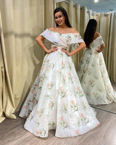 Organza floral lehenga