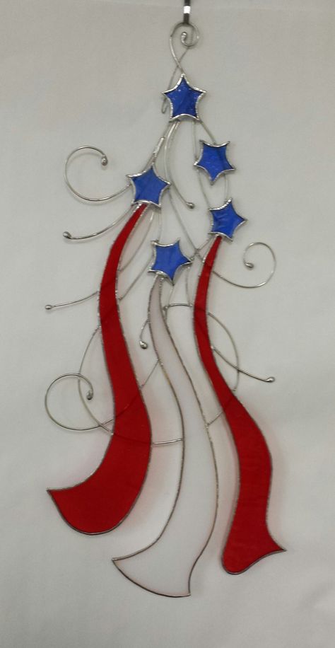 Stained glass created by Michele Hubble Patriotic Patterns, Stained Glass Decor, Stained Glass Christmas, Glass Work, Glass Designs, Stained Glass Designs, Glass Projects, Stained Glass Projects, Glass Ideas